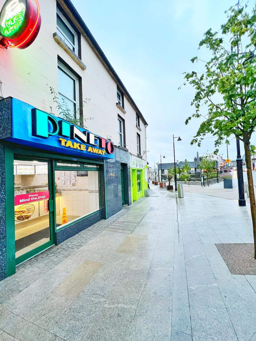 Pineto Takeaway logo.